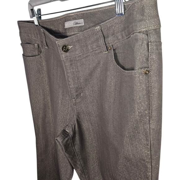 NWOT Chico's Platinum Ultimate Fit Slim Leg Gold Shimmer Jeans - Picture 3 of 4